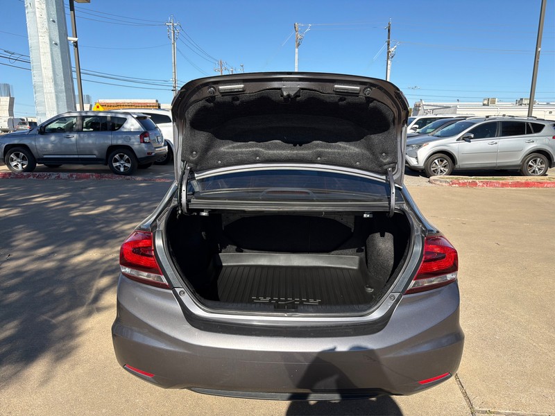 Honda Civic Sedan Vehicle Full-screen Gallery Image 11