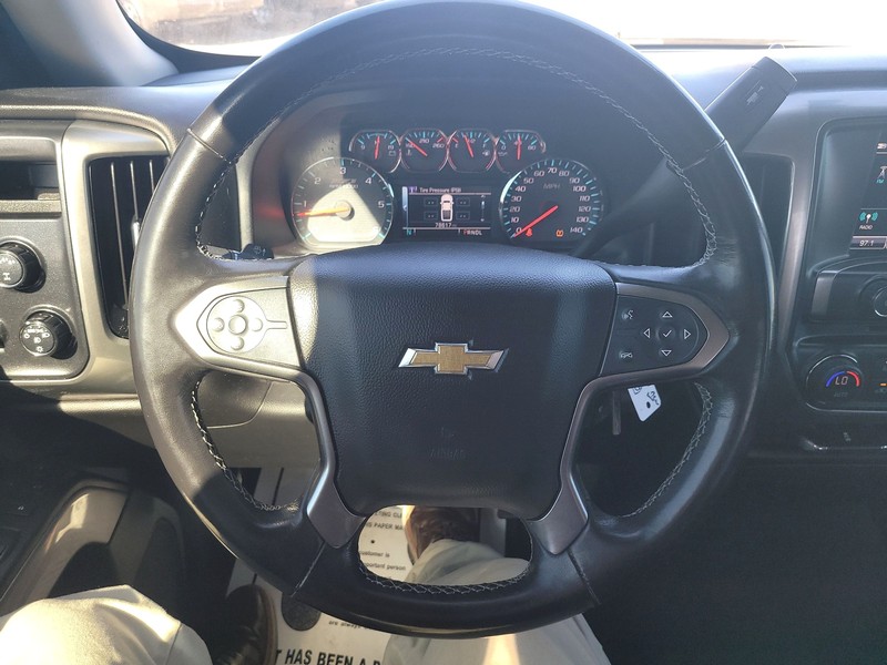 Chevrolet Silverado 1500 Vehicle Full-screen Gallery Image 13