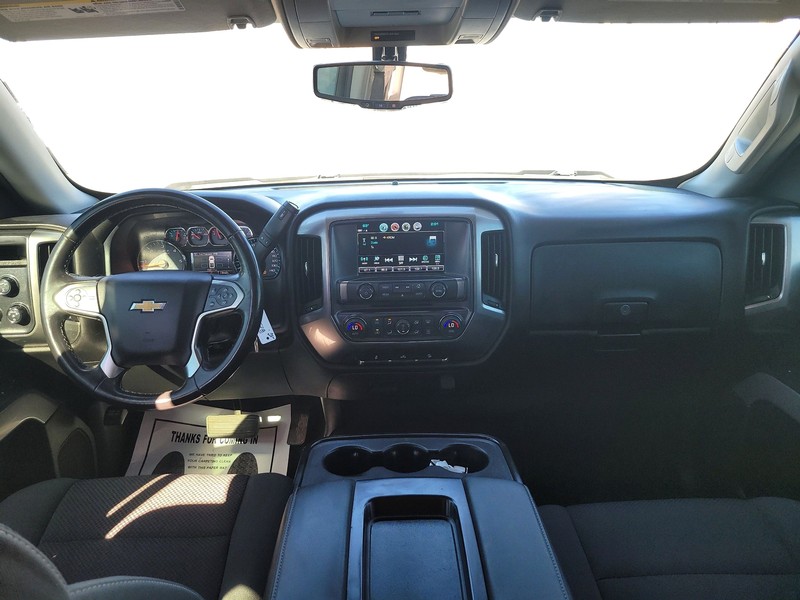 Chevrolet Silverado 1500 Vehicle Full-screen Gallery Image 15