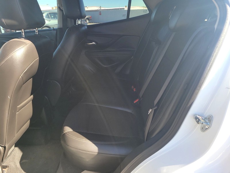 Buick Encore Vehicle Full-screen Gallery Image 10