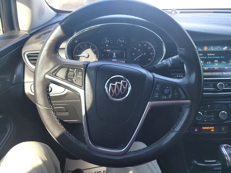 Buick Encore Vehicle Full-screen Gallery Image 14