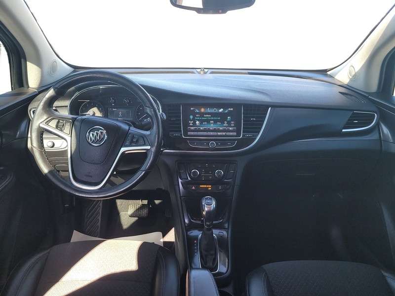 Buick Encore Vehicle Full-screen Gallery Image 16