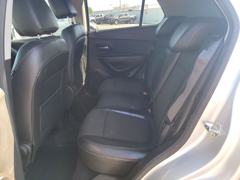 Chevrolet Trax Vehicle Full-screen Gallery Image 10