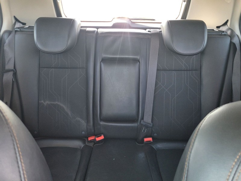 Chevrolet Trax Vehicle Full-screen Gallery Image 13