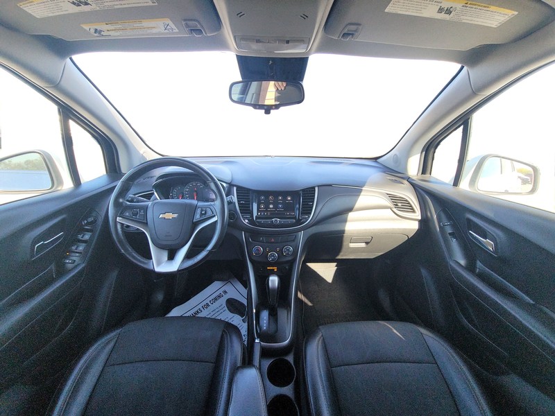 Chevrolet Trax Vehicle Full-screen Gallery Image 15