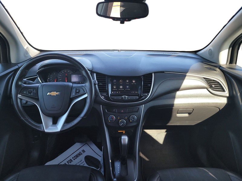 Chevrolet Trax Vehicle Full-screen Gallery Image 16