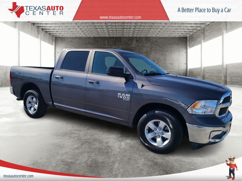 Ram 1500 Classic Vehicle Full-screen Gallery Image 01