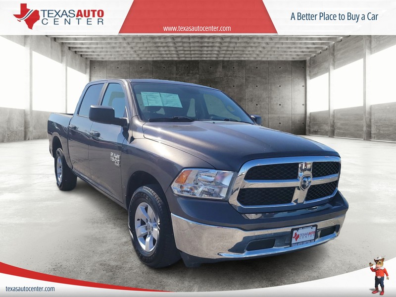 Ram 1500 Classic Vehicle Full-screen Gallery Image 03