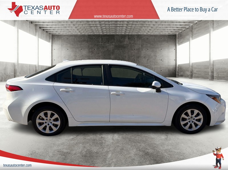 Toyota Corolla Vehicle Full-screen Gallery Image 04