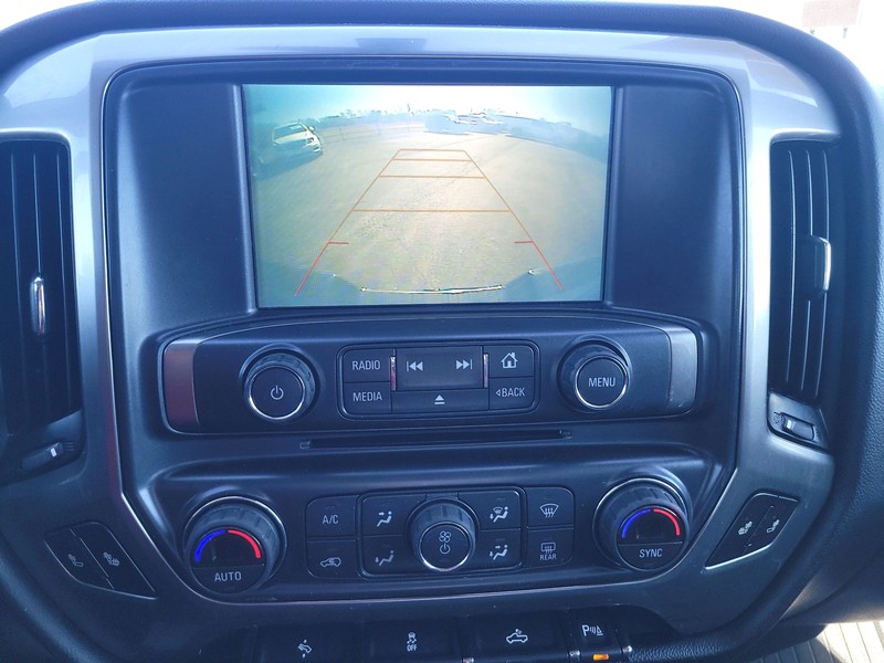 Chevrolet Silverado 1500 Vehicle Full-screen Gallery Image 16