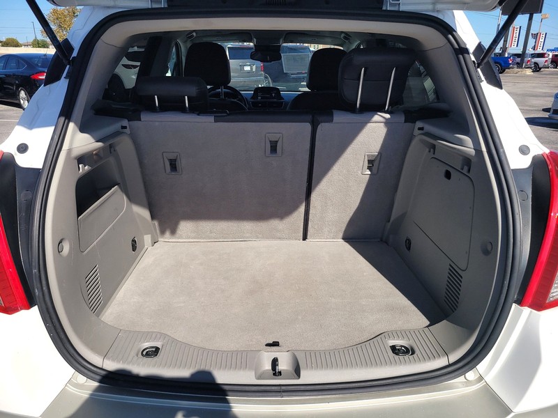 Buick Encore Vehicle Full-screen Gallery Image 9