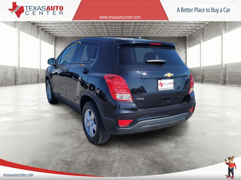 Chevrolet Trax Vehicle Full-screen Gallery Image 5