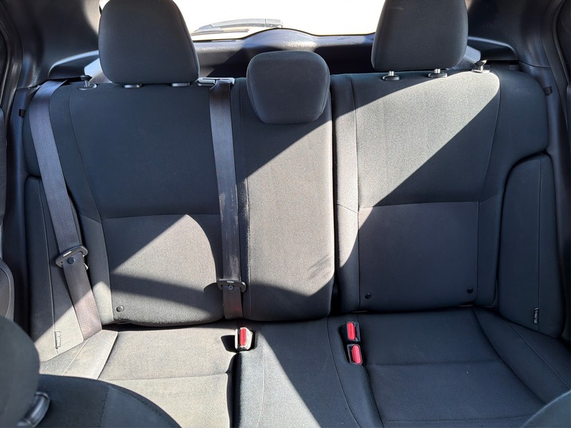 Nissan Kicks Vehicle Full-screen Gallery Image 13