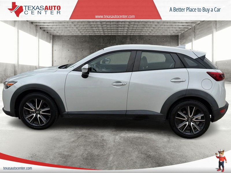 Mazda CX-3 Vehicle Full-screen Gallery Image 05