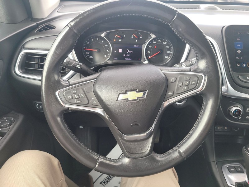 Chevrolet Equinox Vehicle Full-screen Gallery Image 14