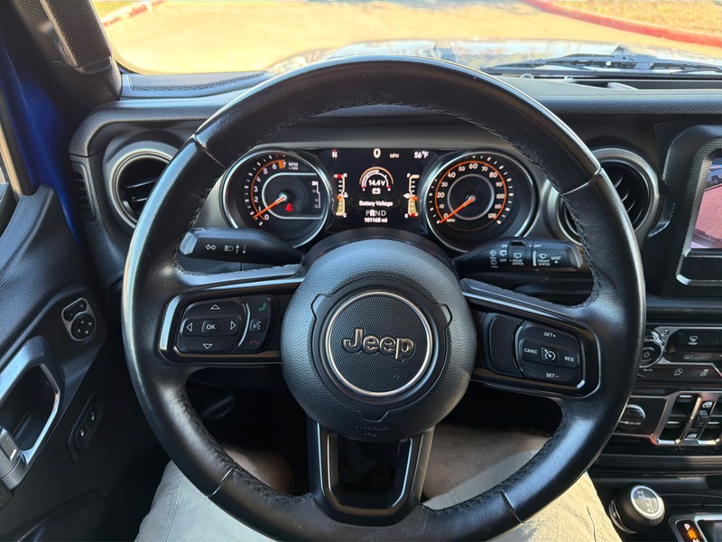 Jeep Wrangler Unlimited Vehicle Full-screen Gallery Image 14