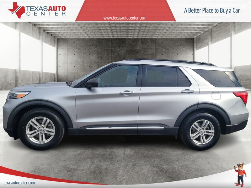 Ford Explorer Vehicle Full-screen Gallery Image 05