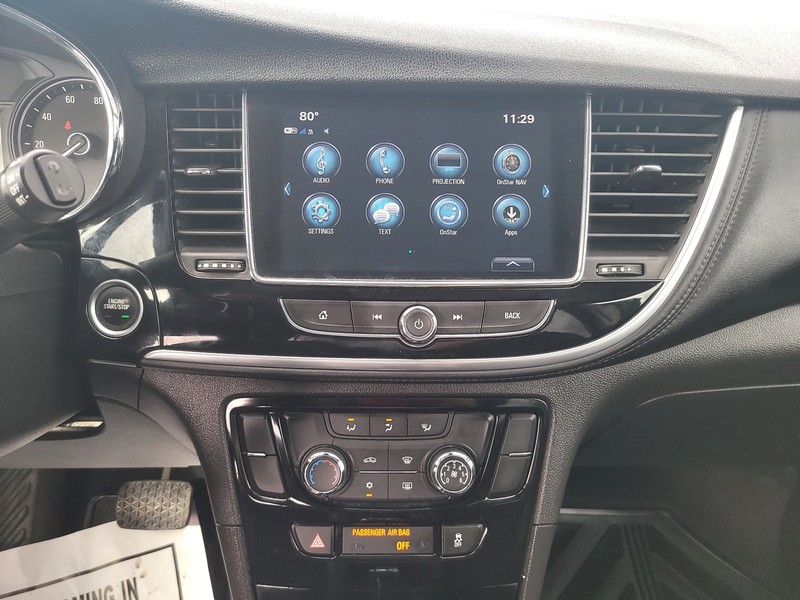 Buick Encore Vehicle Full-screen Gallery Image 12