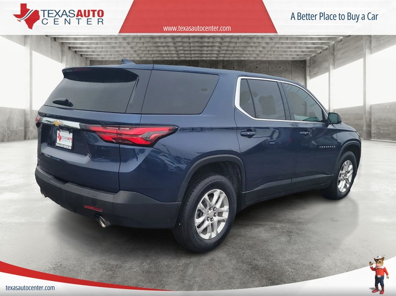 Chevrolet Traverse Vehicle Full-screen Gallery Image 07