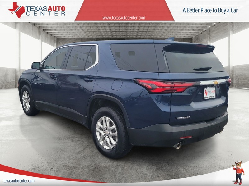 Chevrolet Traverse Vehicle Full-screen Gallery Image 08