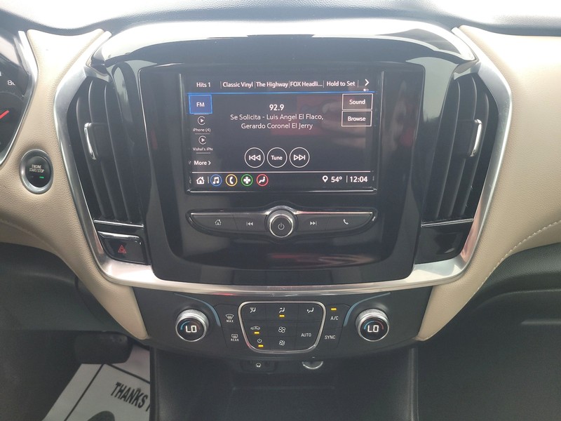Chevrolet Traverse Vehicle Full-screen Gallery Image 12