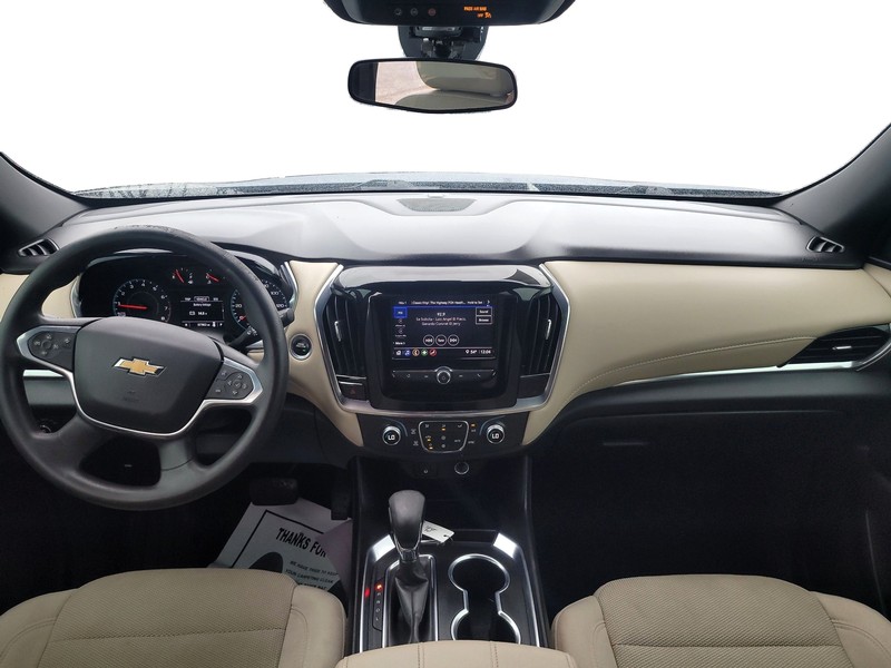 Chevrolet Traverse Vehicle Full-screen Gallery Image 16
