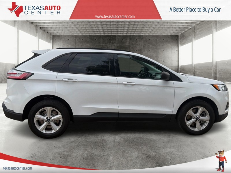 Ford Edge Vehicle Full-screen Gallery Image 04