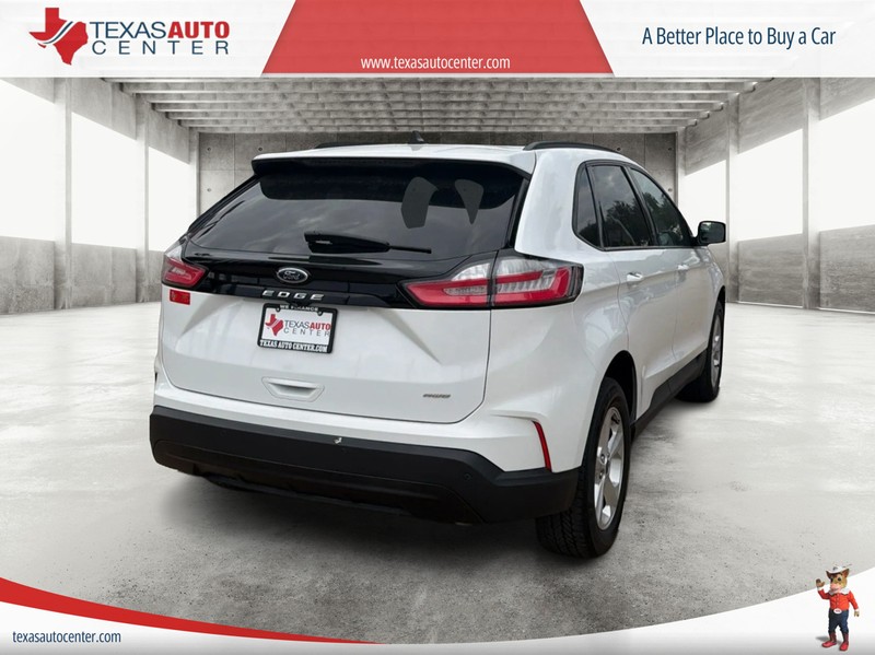 Ford Edge Vehicle Full-screen Gallery Image 07