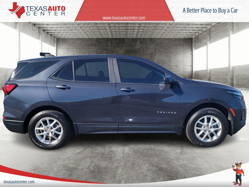Chevrolet Equinox Vehicle Full-screen Gallery Image 03
