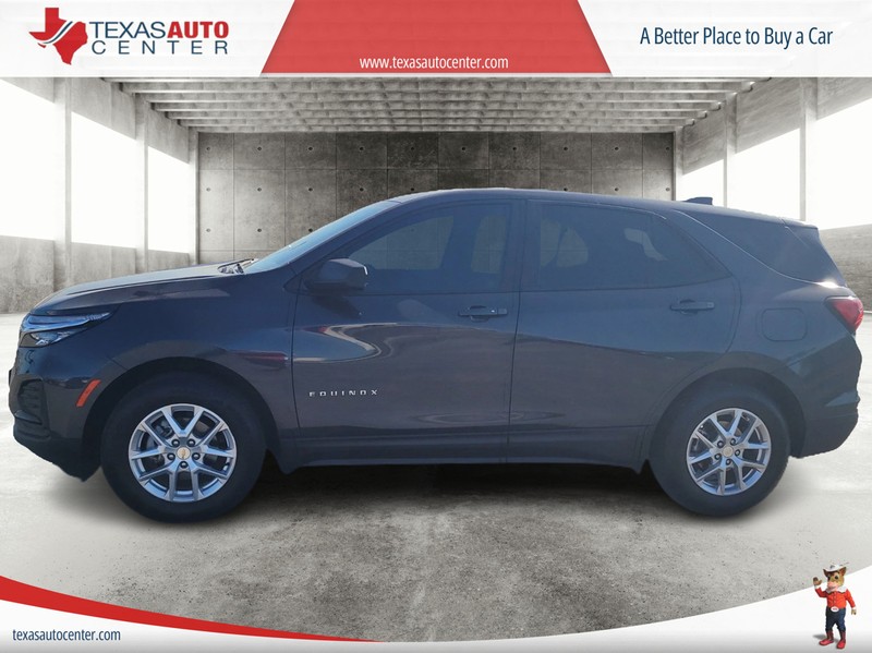 Chevrolet Equinox Vehicle Full-screen Gallery Image 04