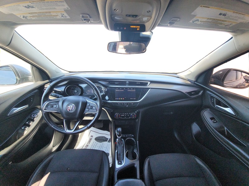 Buick Encore GX Vehicle Full-screen Gallery Image 15