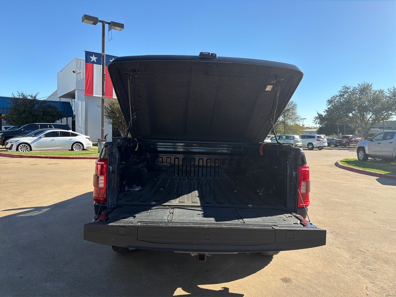 Ford F-150 Vehicle Full-screen Gallery Image 11