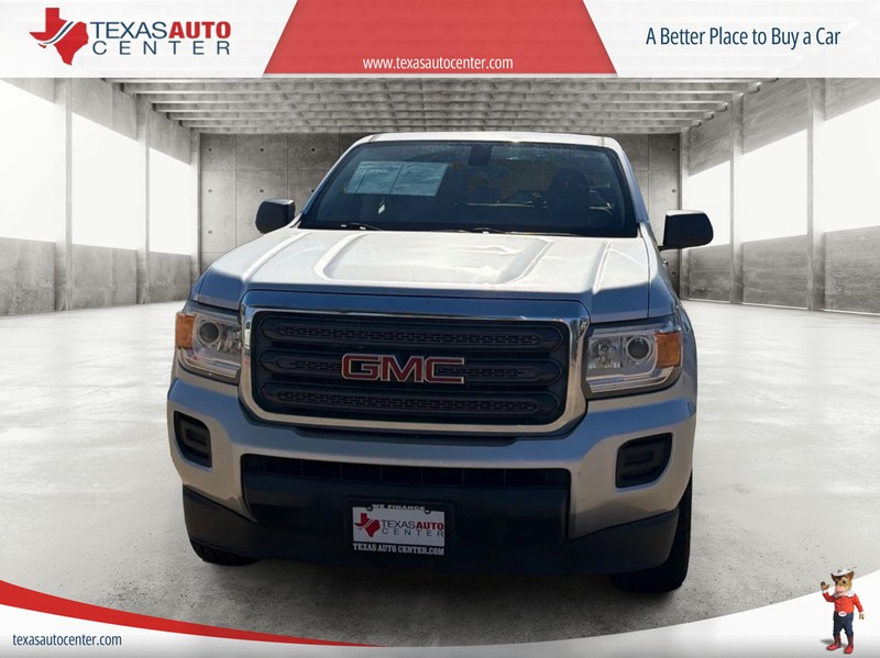 GMC Canyon Vehicle Full-screen Gallery Image 03