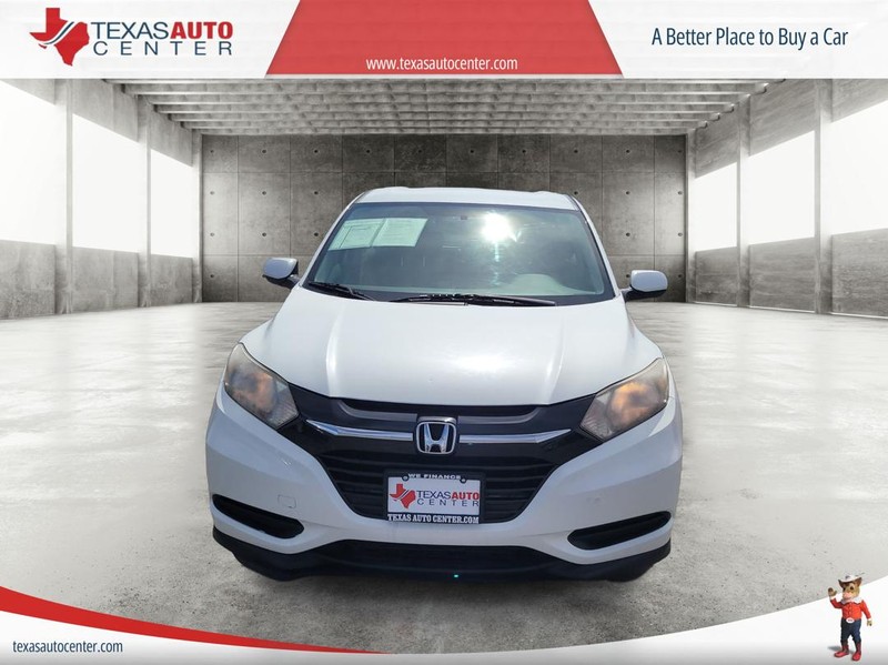 Honda HR-V Vehicle Full-screen Gallery Image 3