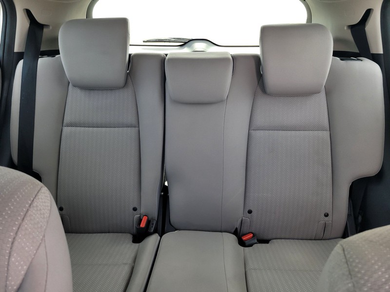 Honda HR-V Vehicle Full-screen Gallery Image 13