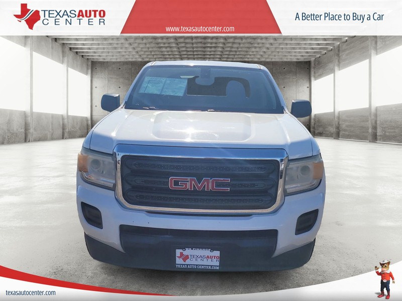 GMC Canyon Vehicle Full-screen Gallery Image 03