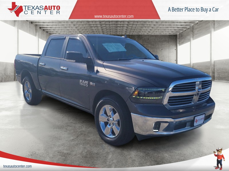 Ram 1500 Vehicle Full-screen Gallery Image 01