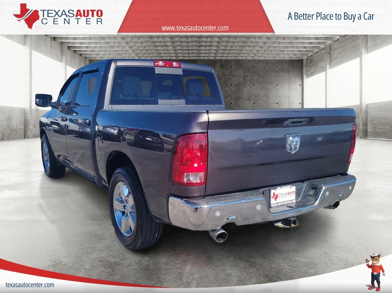 Ram 1500 Vehicle Full-screen Gallery Image 08