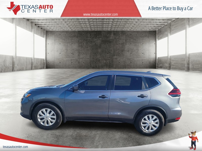 Nissan Rogue Vehicle Full-screen Gallery Image 03