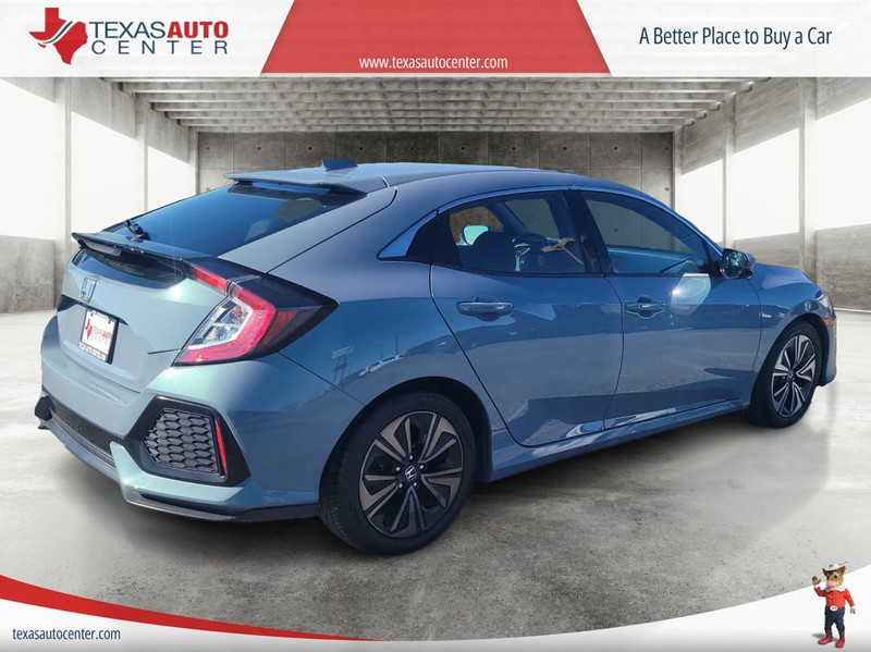 Honda Civic Hatchback Vehicle Full-screen Gallery Image 07