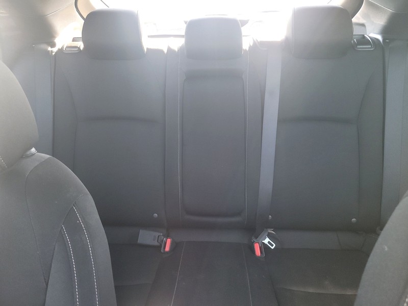 Honda Civic Hatchback Vehicle Full-screen Gallery Image 12