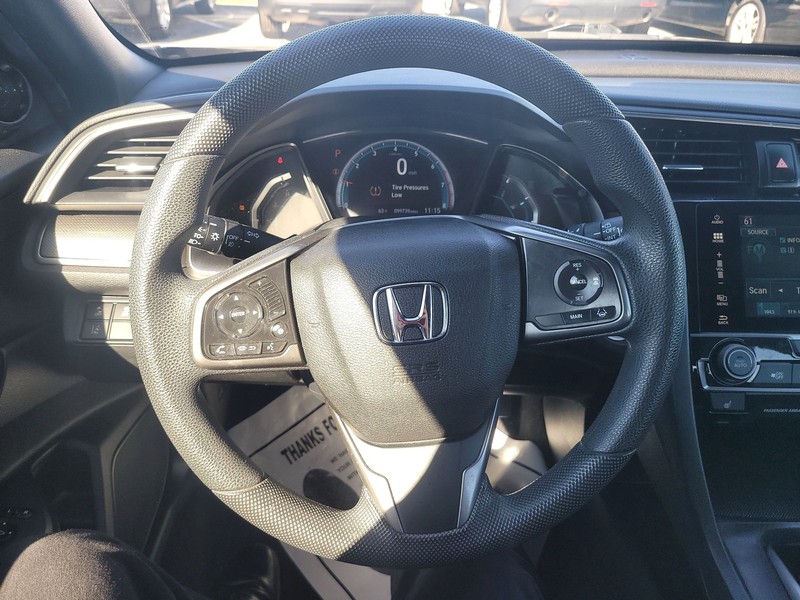 Honda Civic Hatchback Vehicle Full-screen Gallery Image 13