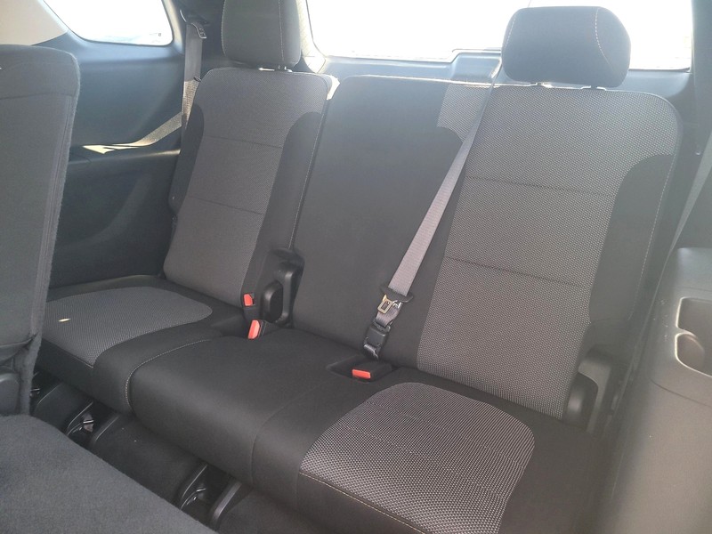 Chevrolet Traverse Vehicle Full-screen Gallery Image 19