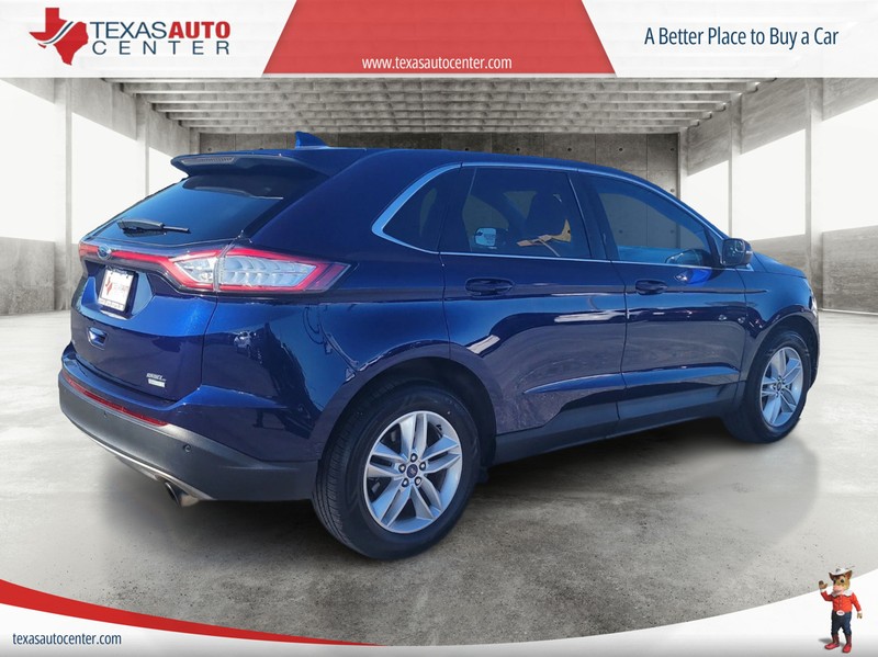 Ford Edge Vehicle Full-screen Gallery Image 07