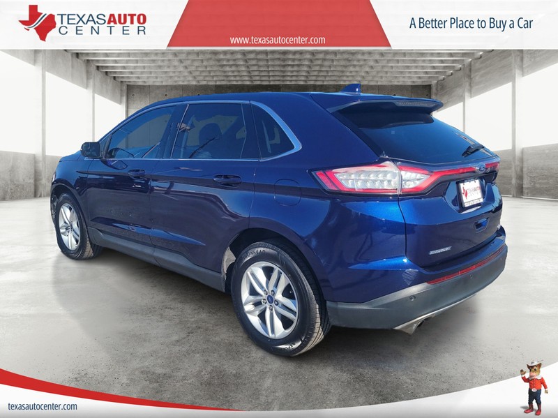 Ford Edge Vehicle Full-screen Gallery Image 08