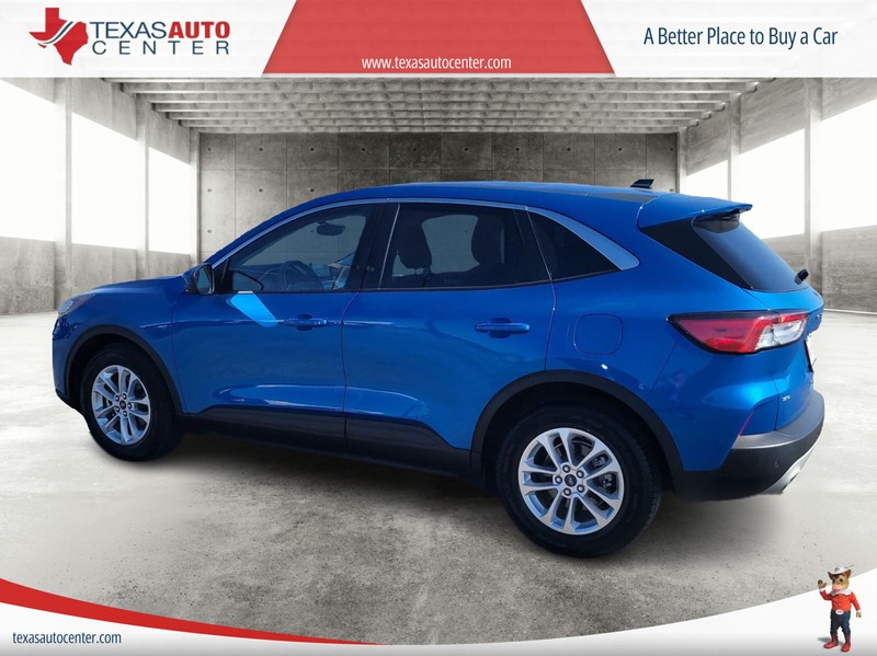 Ford Escape Vehicle Full-screen Gallery Image 08