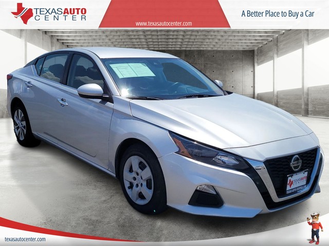 more details - nissan altima