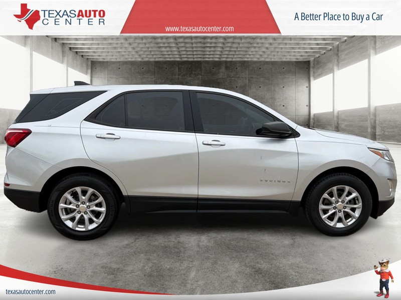 Chevrolet Equinox Vehicle Full-screen Gallery Image 04