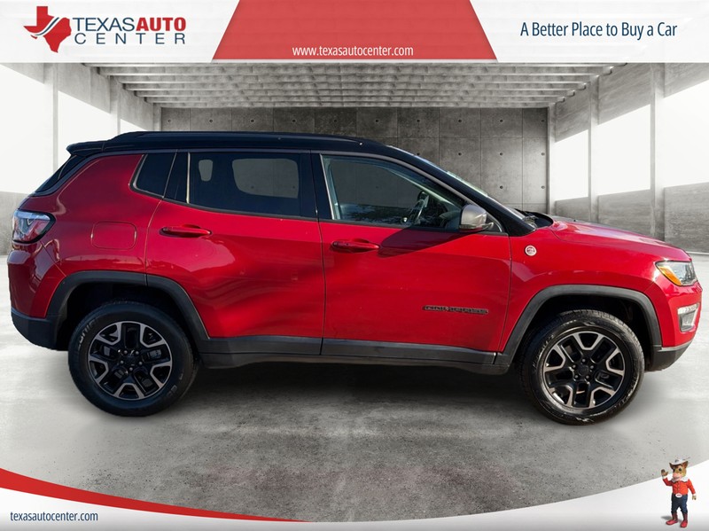 Jeep Compass Vehicle Full-screen Gallery Image 4