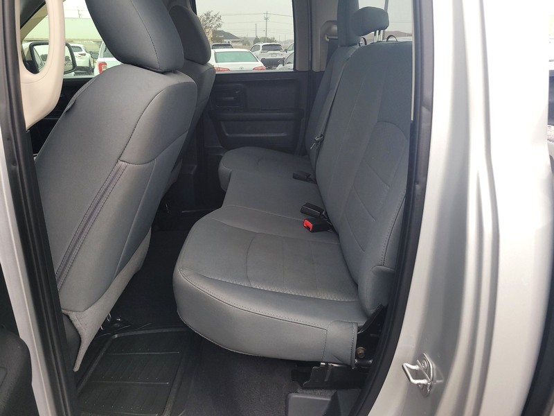 Ram 1500 Vehicle Full-screen Gallery Image 10